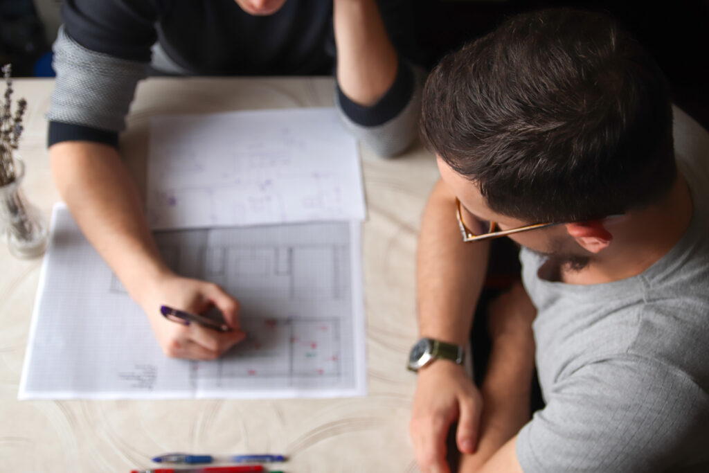 Обсуждение и смета